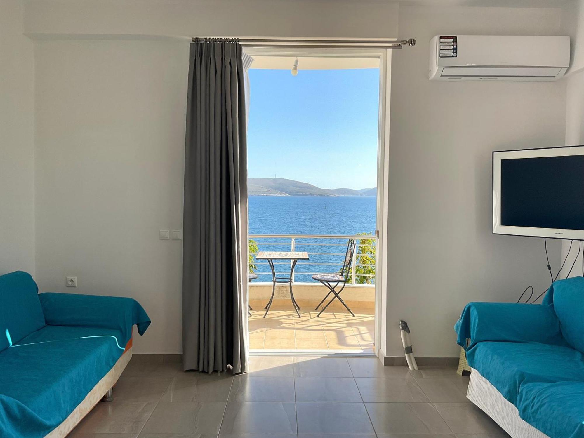 Mojito Beach Apartments With Free Parking Sarandë Exterior foto