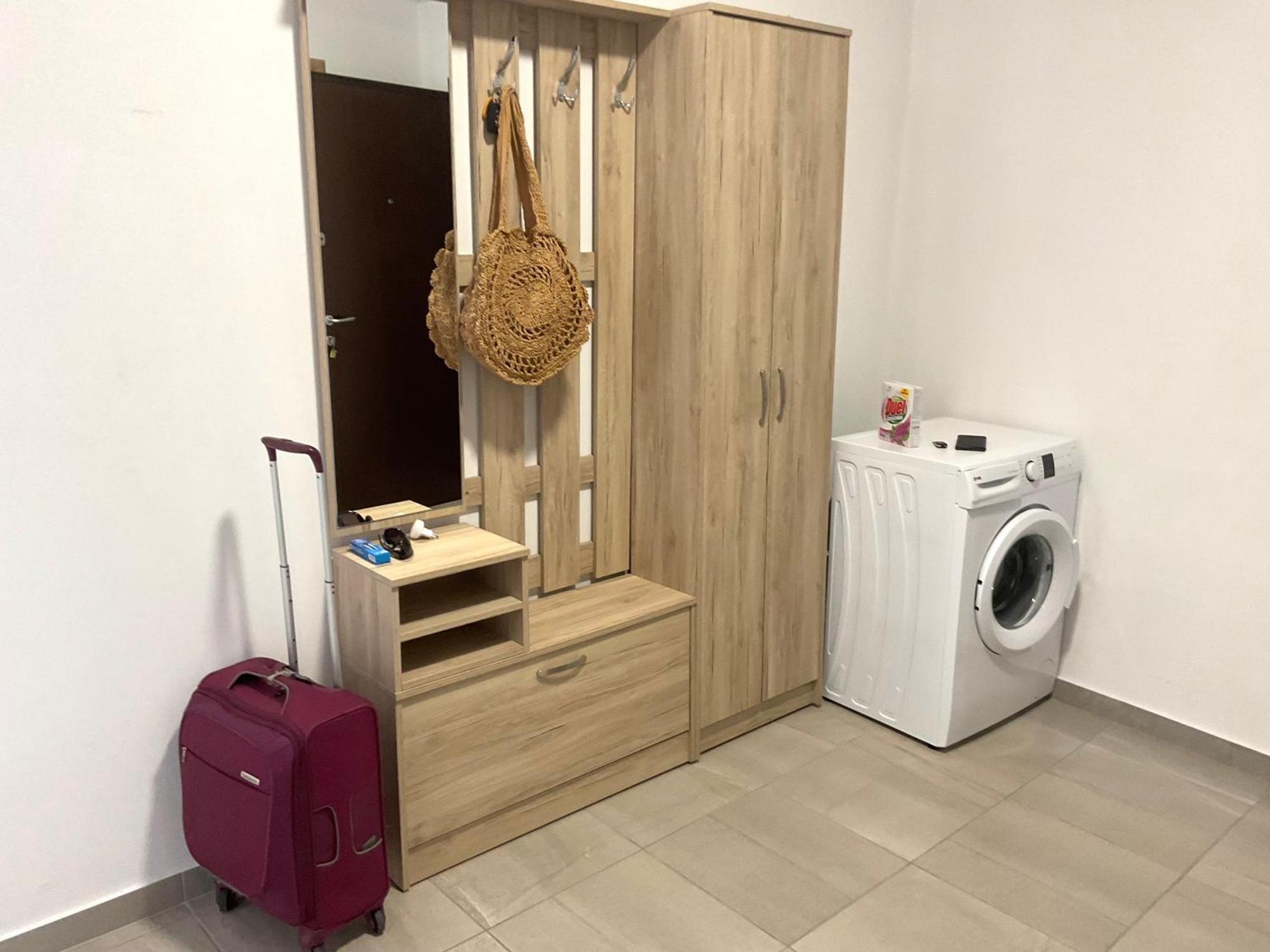 Mojito Beach Apartments With Free Parking Sarandë Exterior foto